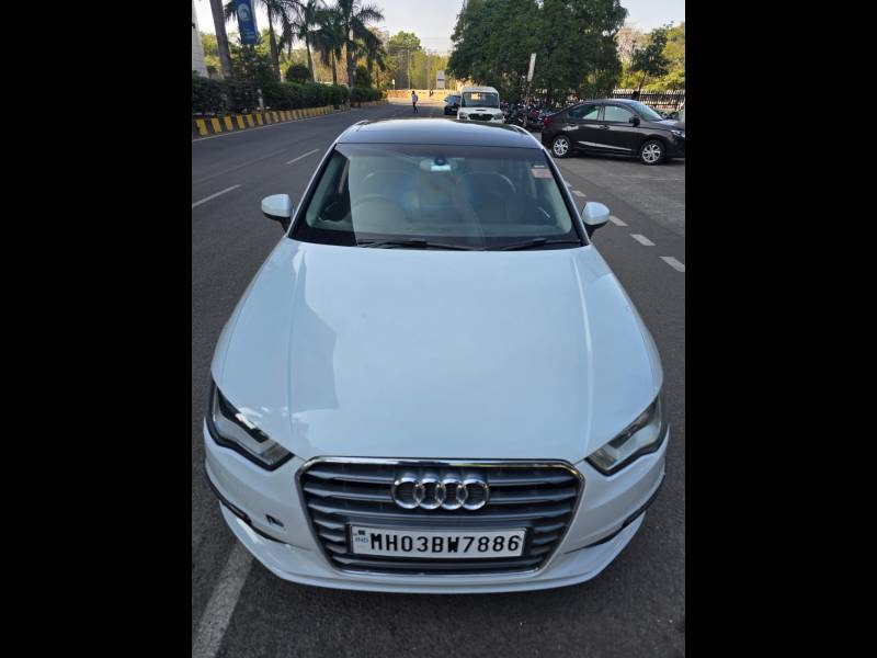 Audi A4 35 TDI Premium