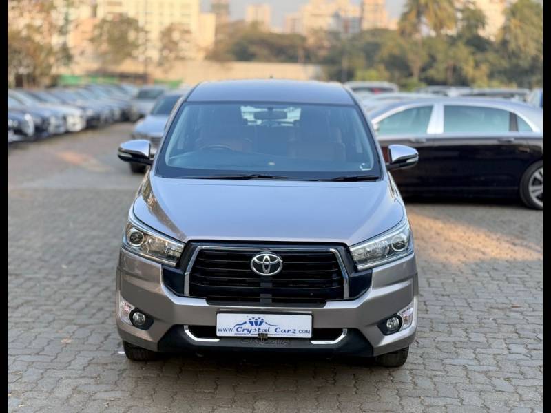 Toyota Innova Crysta 2.8 ZX AT 7 STR