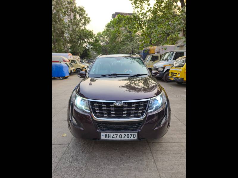 Mahindra XUV500 W10 AWD
