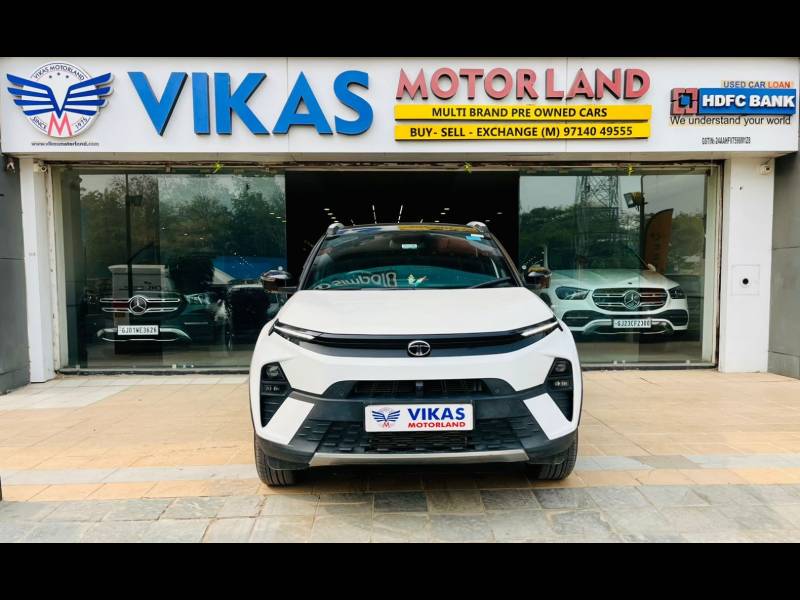 Tata Nexon Fearless Plus S Purple 1.2 Revotron Petrol 6MT DT