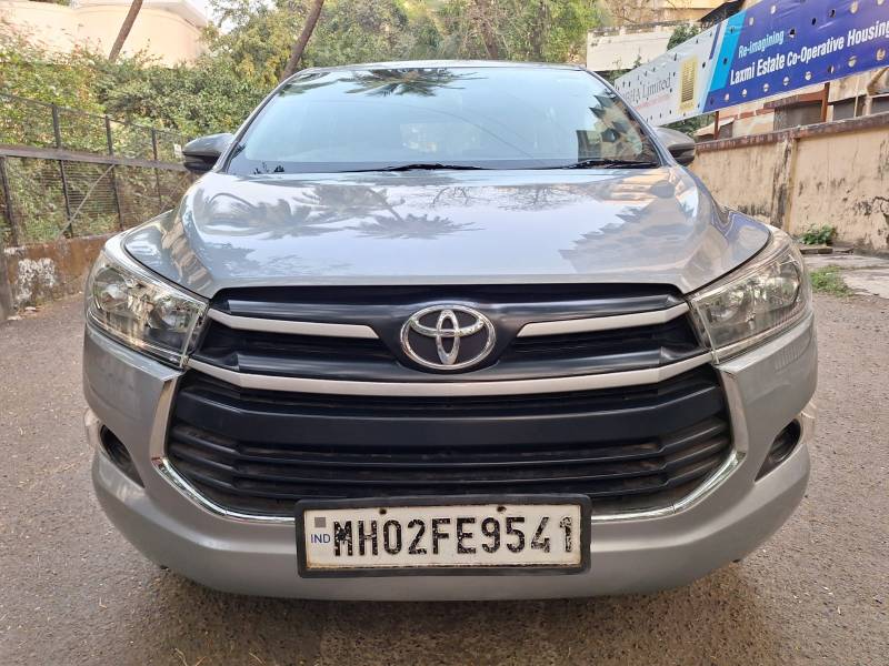 Toyota Innova Crysta 2.4 G 7 STR