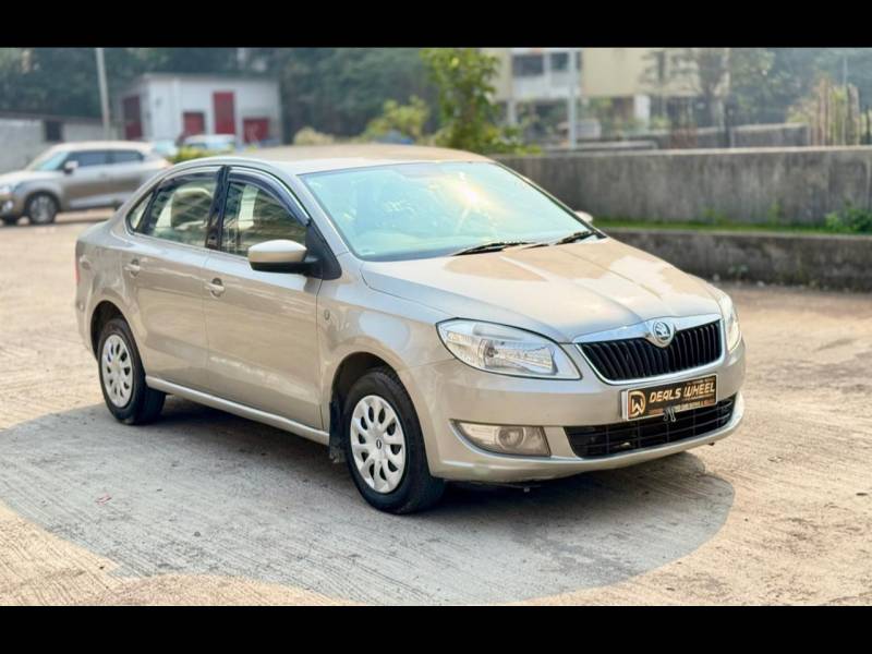 Skoda Rapid Ambition 1.6 MPI AT Plus