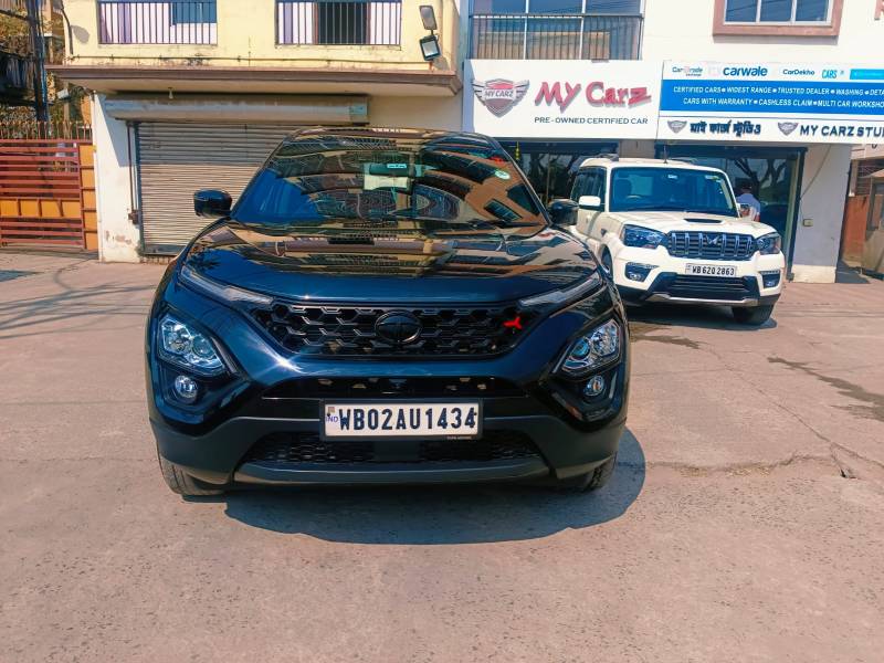 Tata Safari XZA Plus (O) Red Dark Edition