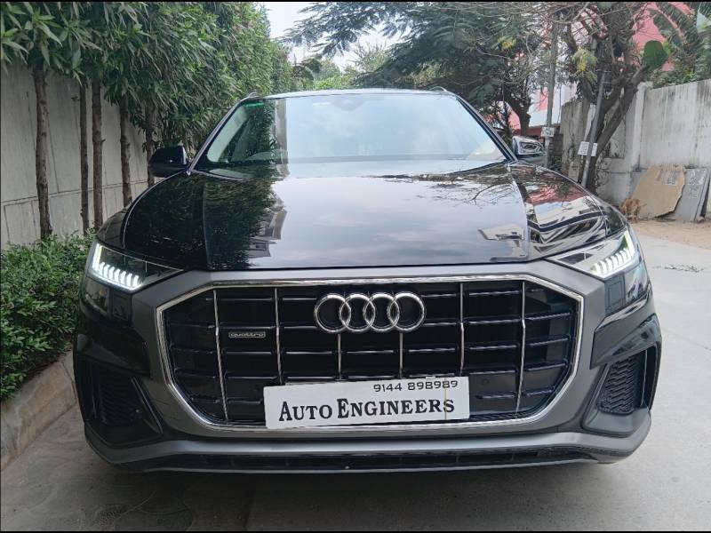 Audi Q8 55 TFSI quattro