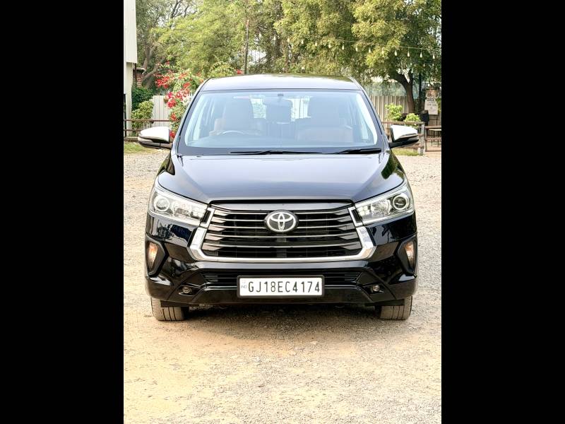 Toyota Innova Crysta 2.4 Z 7 STR