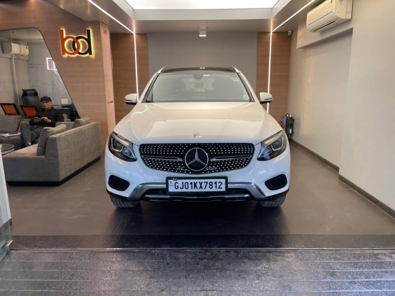Mercedes Benz GLC 220 d 4MATIC