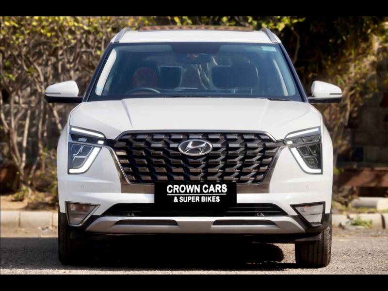 Hyundai Alcazar Signature (O) 6 STR 2.0 Petrol AT