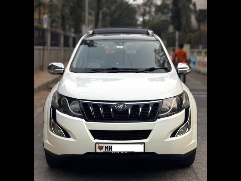 Mahindra XUV500 W10 FWD AT