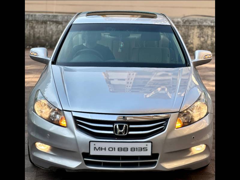 Honda Accord 2011 2.4 AT