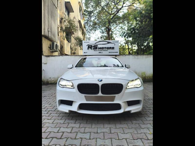 BMW 5 Series 523i Sedan 2.5