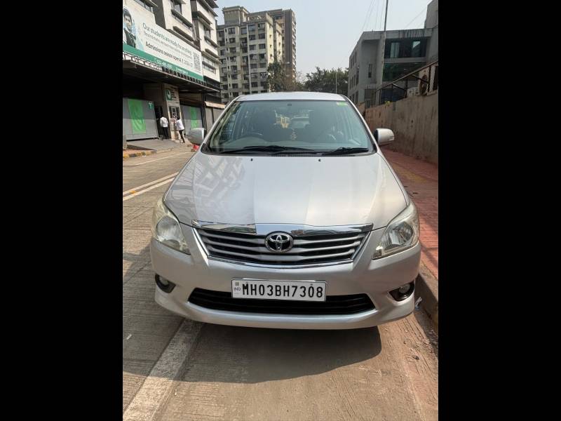 Toyota Innova 2.5 EV (Diesel) PS 7 STR Euro4