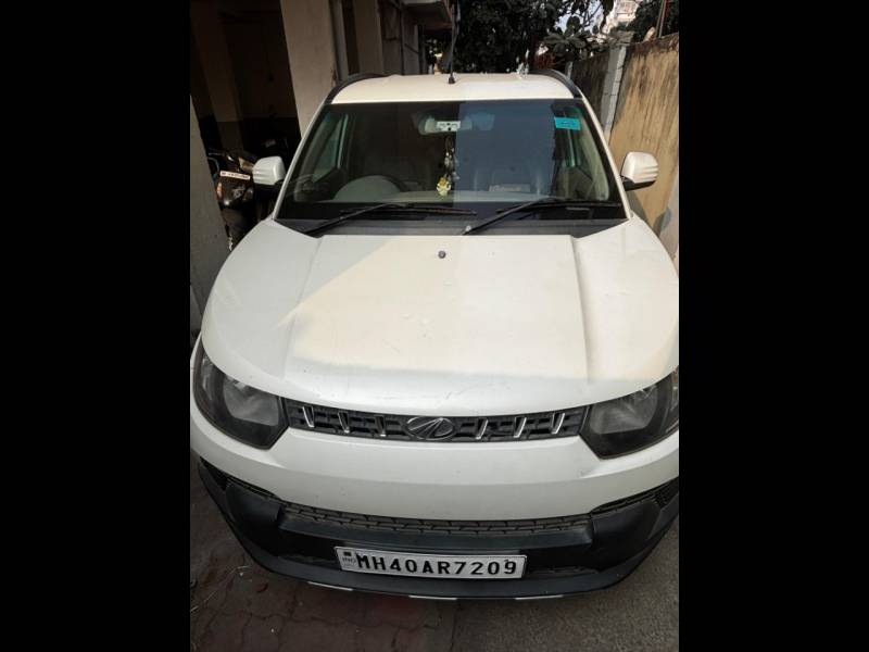 Mahindra KUV100 K6 G 5 STR