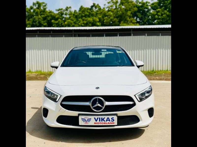 Mercedes Benz A-Class Limousine 200d