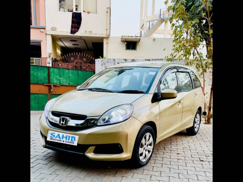 Honda Mobilio S i-DTEC