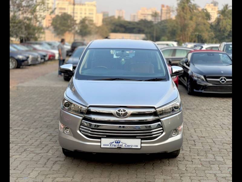 Toyota Innova Crysta 2.8 ZX AT 7 STR