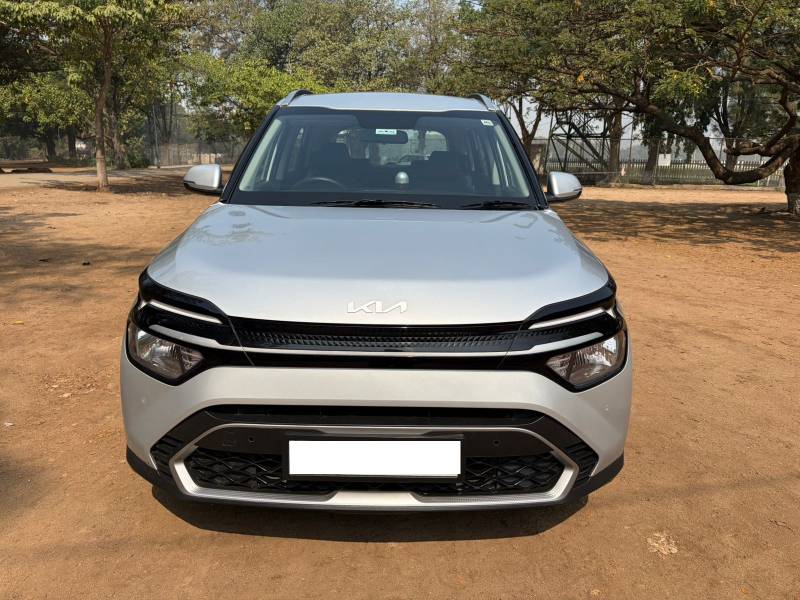 Kia Carens Prestige 1.5 Petrol 7 STR