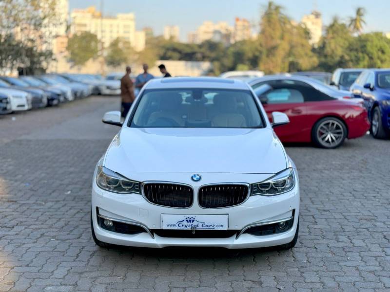 BMW 3 Series GT 320d Luxury Line