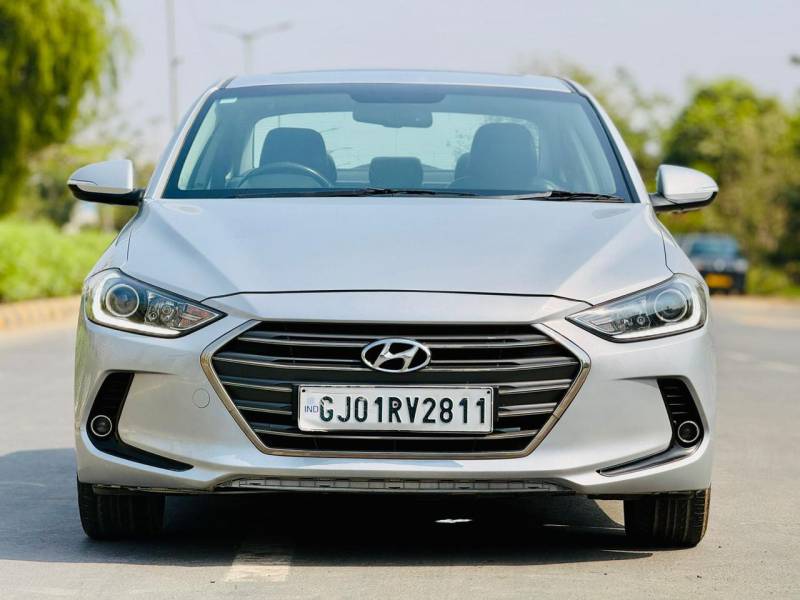 Hyundai Elantra 1.6 SX (O)