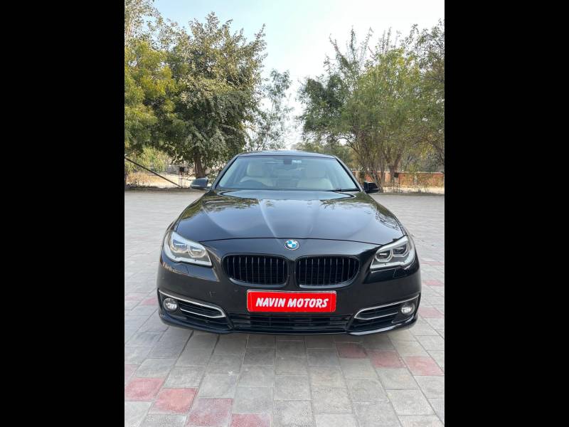 BMW 5 Series 520d Luxury Line