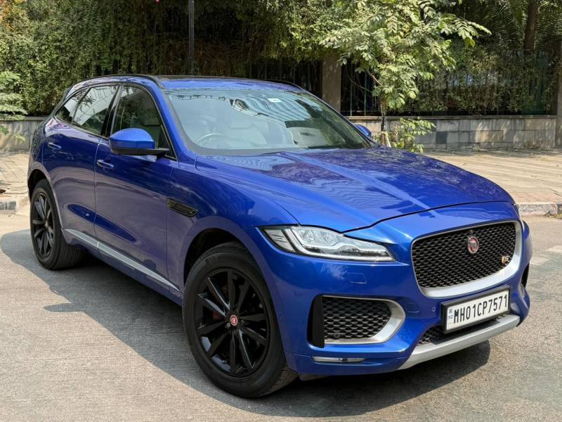 Jaguar F Pace R-SPORT