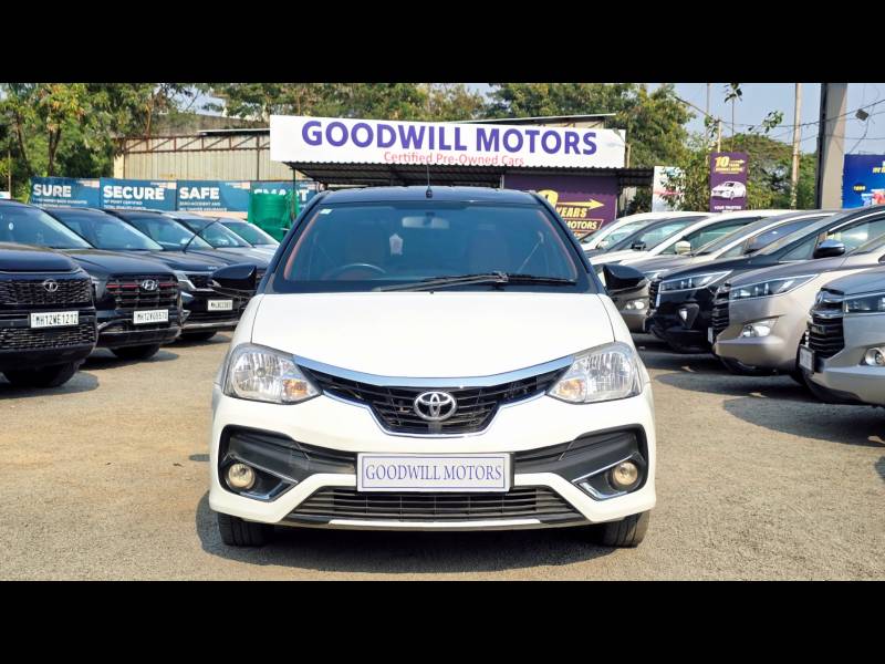 Toyota Etios Liva VXD Dual Tone