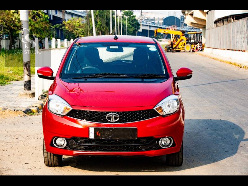 Tata Tiago Revotron XZ
