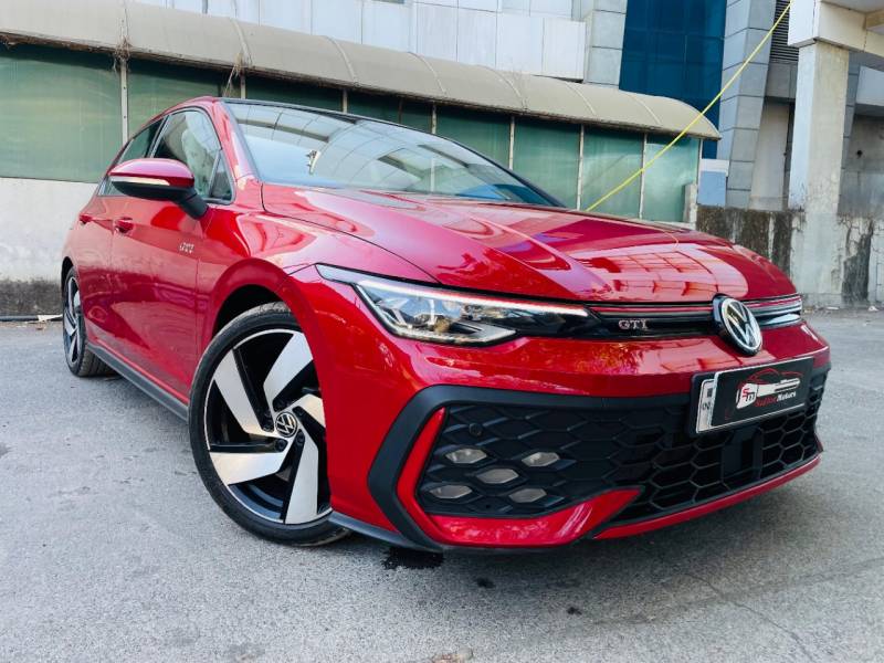 Volkswagen Golf GTI 2.0L TSI