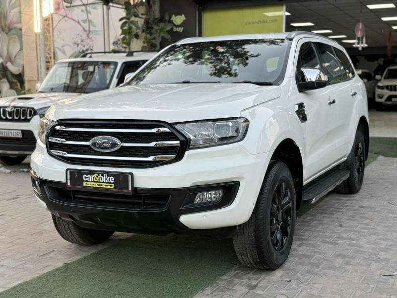 Ford Endeavour Titanium 2.0 4x2 AT