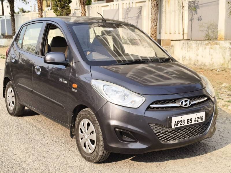 Hyundai i10 Sportz 1.2