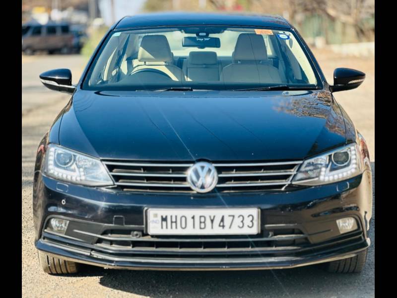 Volkswagen Jetta Highline TDI (AT)