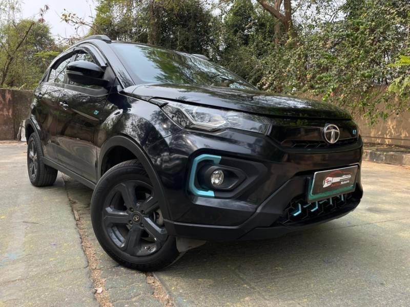 Tata Nexon EV XZ Plus Dark Edition
