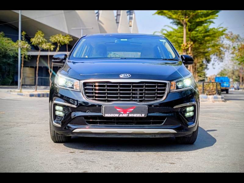 Kia Carnival Prestige 7 STR