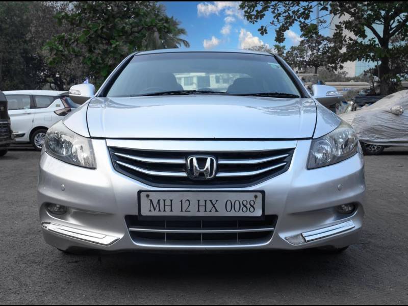 Honda Accord 2011 2.4 AT