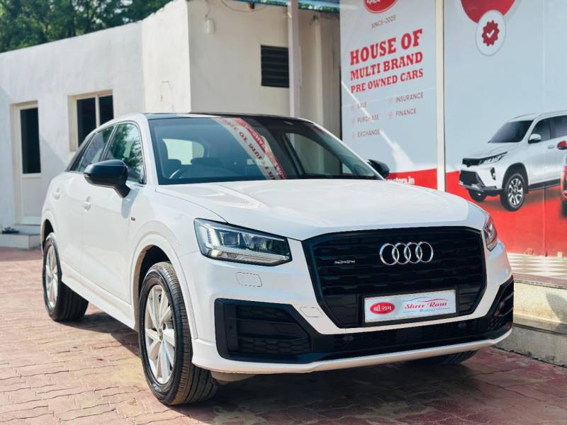 Audi Q2 Premium 40 TFSI quattro