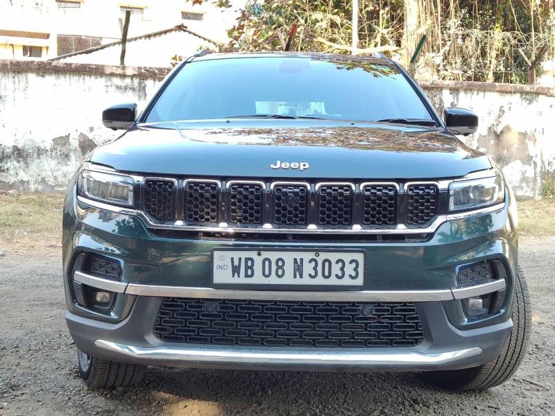 Jeep Meridian Limited (O) 4X4 AT