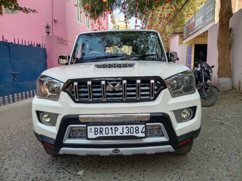 Mahindra Scorpio S3 2WD 9 STR