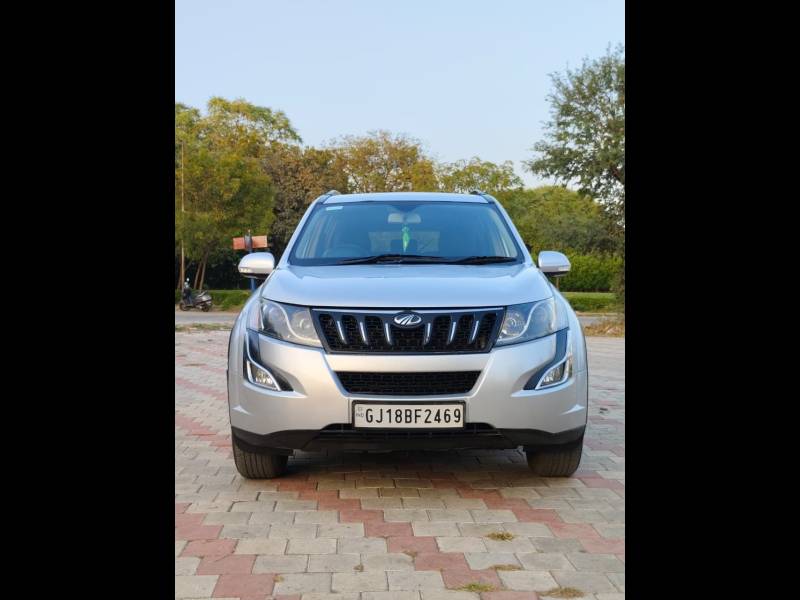 Mahindra XUV500 W6 1.99