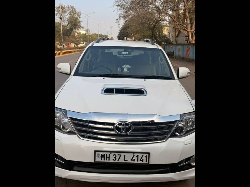 Toyota Fortuner 3.0 4X2 MT