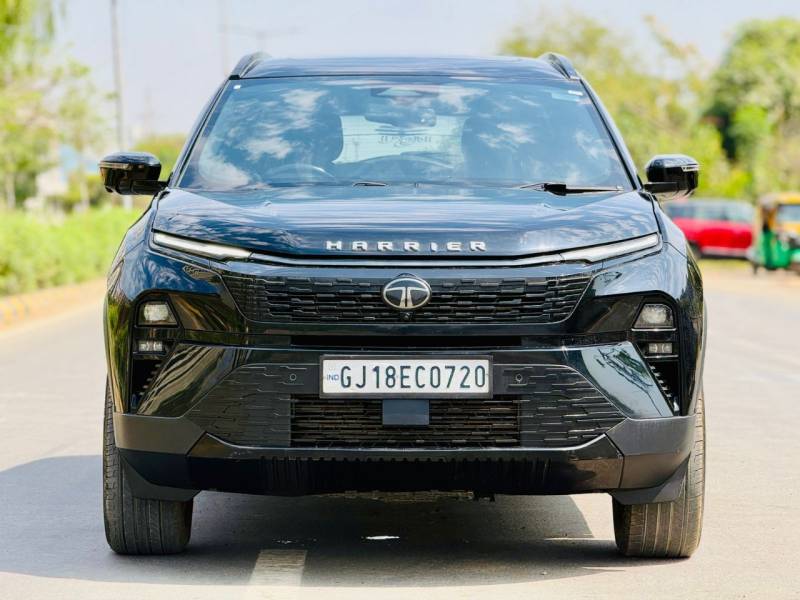 Tata Harrier Fearless Plus Dark Edition AT