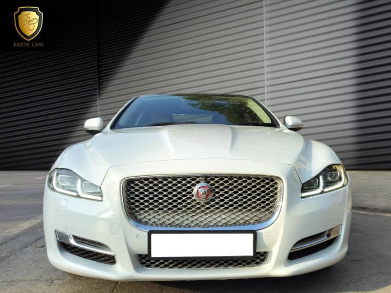 Jaguar XJ L 3.0 V6 Portfolio