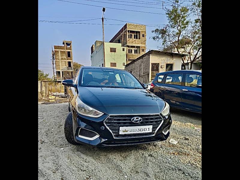 Hyundai Verna 1.6 VTVT EX