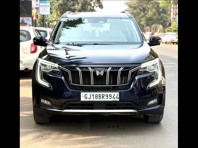 Mahindra XUV700 AX7 Luxury Pack Diesel AT AWD 7 STR