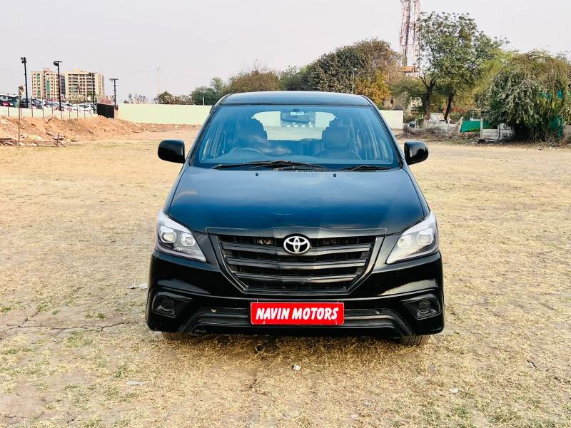 Toyota Innova 2.5 G1