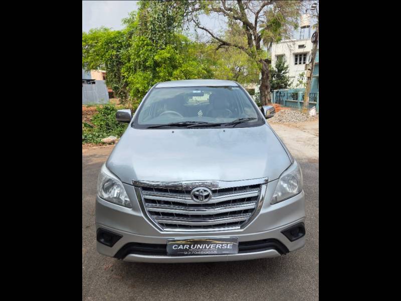 Toyota Innova 2.5 V 7 STR