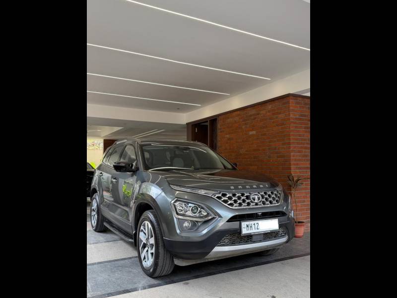 Tata Safari XZA Plus (O) Red Dark Edition