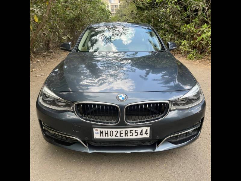 BMW 3 Series GT 330i Luxury Line