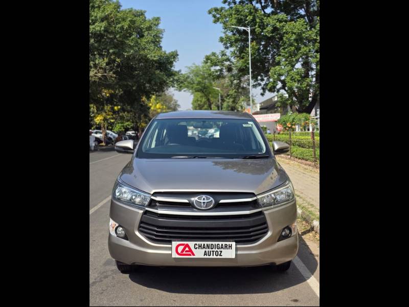 Toyota Innova Crysta 2.8 GX AT 7 STR