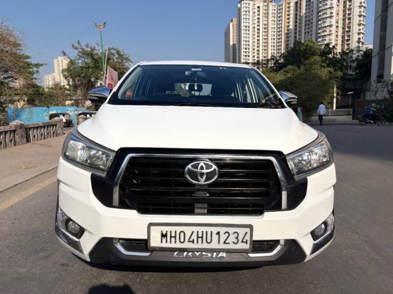 Toyota Innova Crysta 2.8 GX AT 8 STR