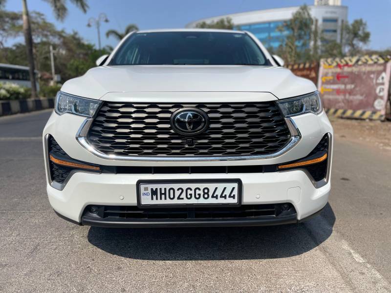 Toyota Innova Hycross ZX (O) Hybrid 7 STR