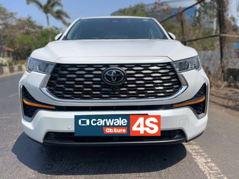 Toyota Innova Hycross ZX (O) Hybrid 7 STR